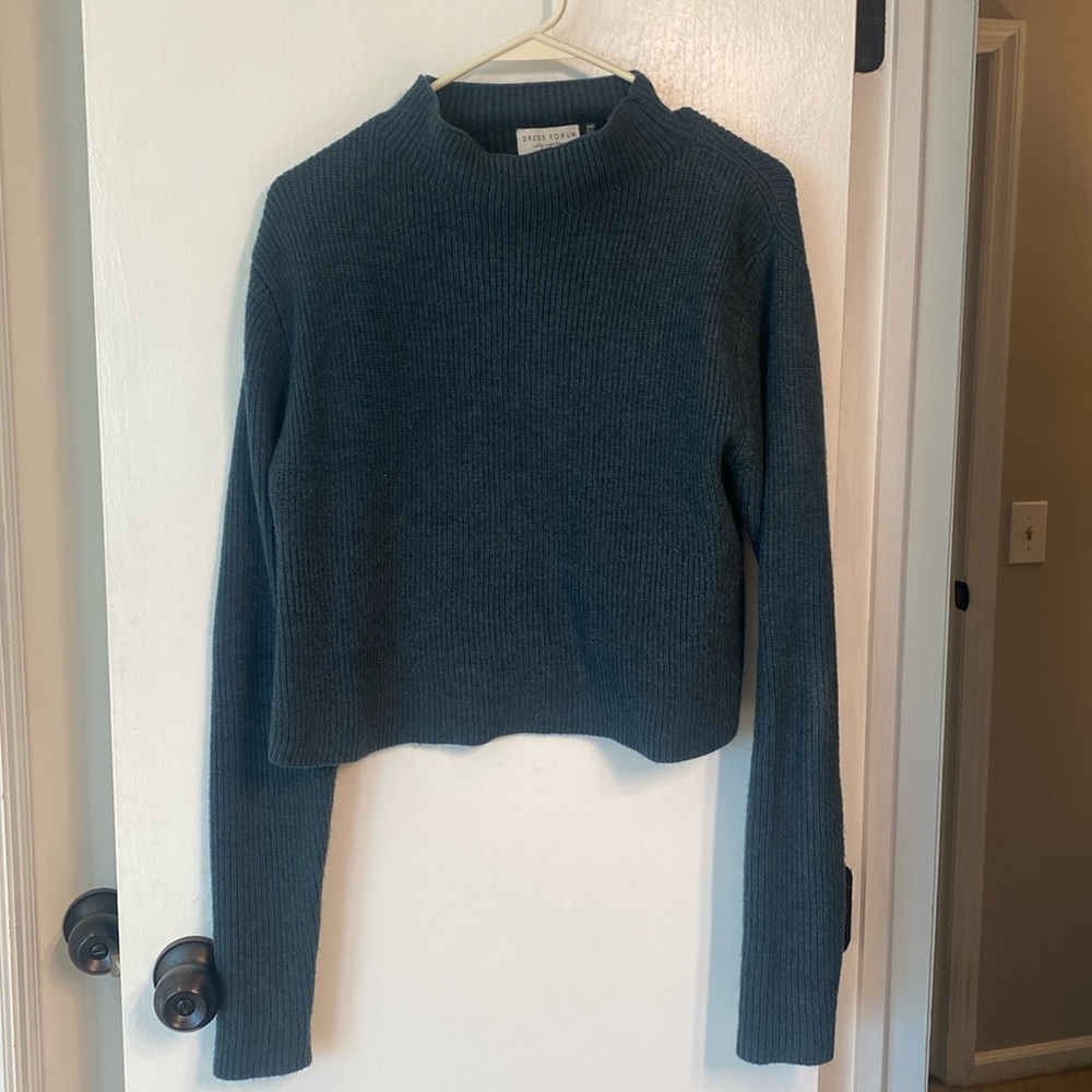 Blue/green cropped sweater